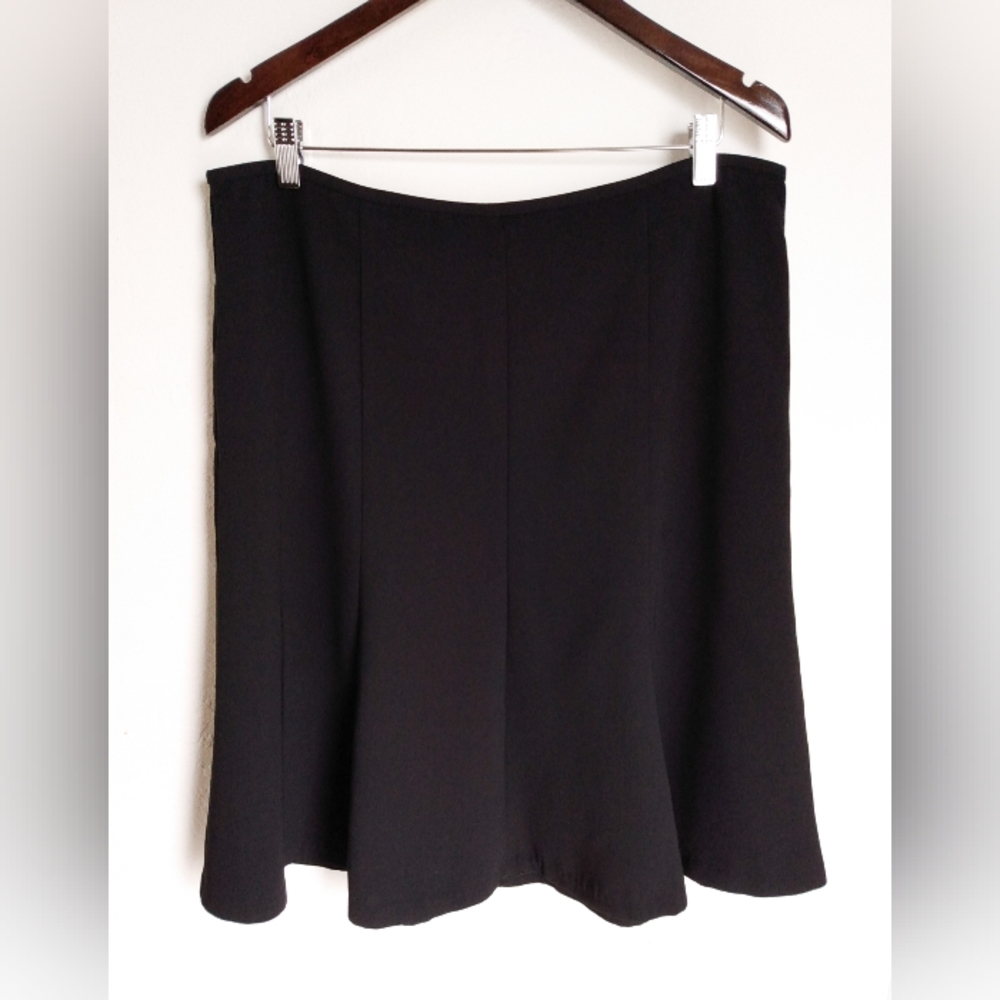NY&Co Black Flare Panel Skirt, Size 16